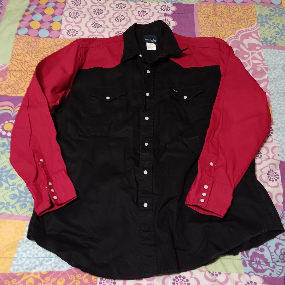 🧸Wrangler western shirt XXL red and black